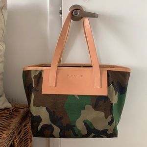 Camo Pablo Tote - Medium 👜💚
